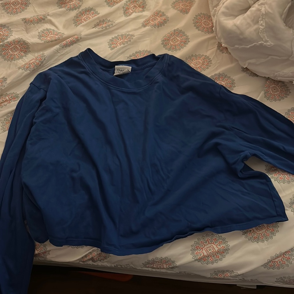 Long sleeve outdoor voices shirt